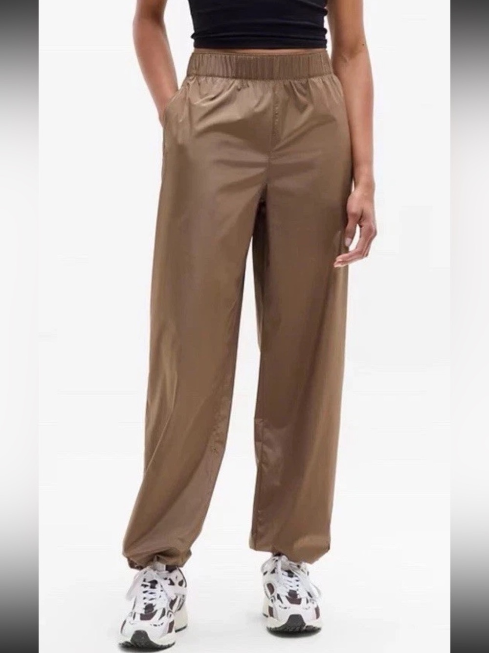 Athleta Pantalon Rise Elastic-Waist Pants in Brown